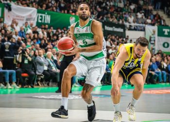 Bursaspor İnfo Yatırım ikinci uzatmada yıkıldı