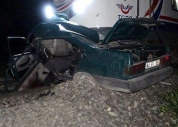 Malatya’da trenin altında kalan otomobil sürücüsü öldü