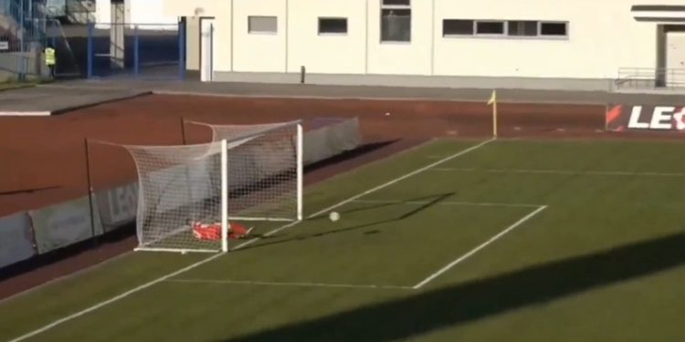 Tarihin en hızlı golü atıldı!