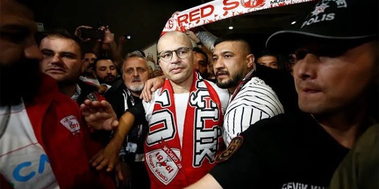 Antalya’da Alex izdihamı