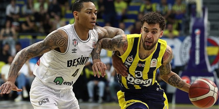 Fenerbahçe Beko seride 1-0 öne geçti