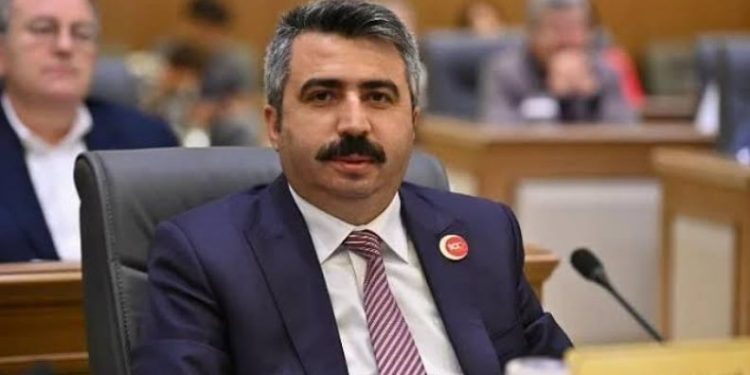 Oktay Yılmaz, Bursa Belediyeler Birliği Başkanı oldu