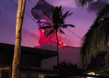 Filipinler’de Yanardağ patlaması: Alarm seviyesi arttırıldı