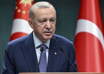 Cumhurbaşkanı Erdoğan: “Terörle sivil siyaset yan yana durmaz”