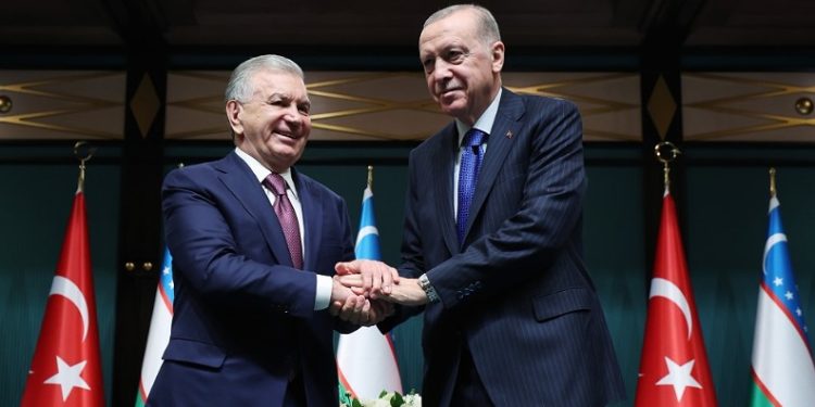 Erdoğan: “Özbekistan ile hedef 5 milyar dolar ticaret”