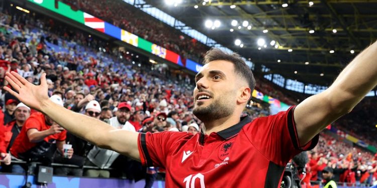 Tarihi gol Arnavutluk’a yetmedi