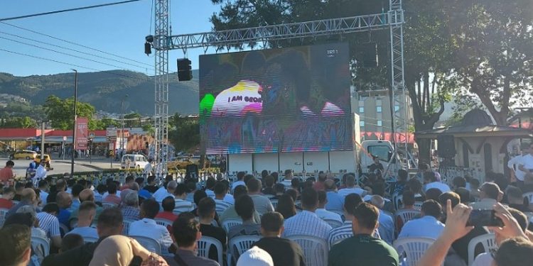 Kent Meydanında Milli maç heyecanı!