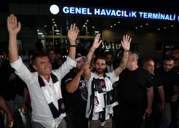 Beşiktaş’ın yeni transferi Rafa Silva İstanbul’da