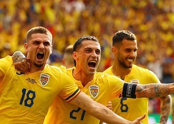 Romanya lider bitirdi