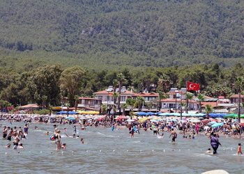 6 bin nüfuslu Sakin Kent’in nüfusu 80 bine çıktı