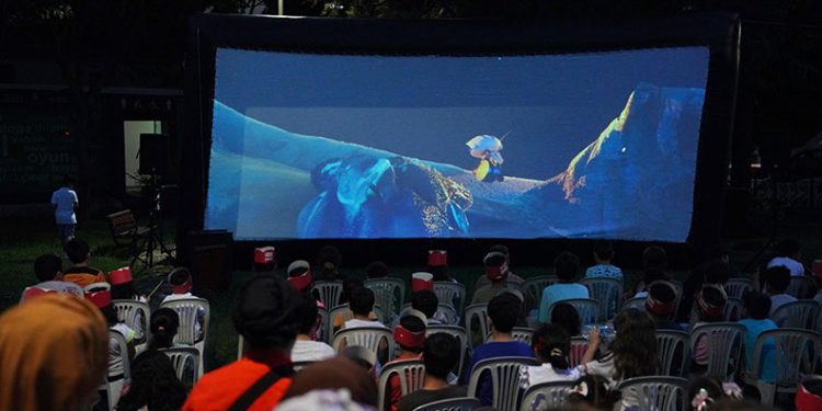 Beyoğlu’nda açık hava film gösterimleri başlıyor