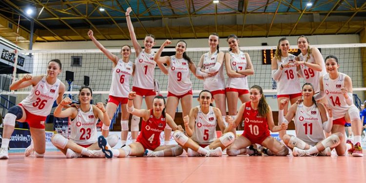 U18 Kadın Voleybol Milli Takımı, Litvanya’yı 3-1 mağlup etti