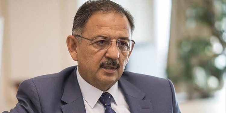 Mehmet Özhaseki, görevinden istifa etti!