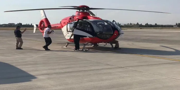Kalp hastası bebek helikopter ambulansla Diyarbakır’a sevk edildi