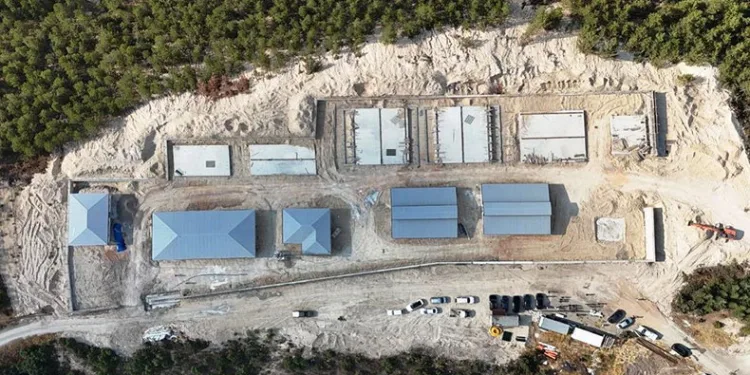 Şaphane’ye Bölgesel Hayvan Bakımevi