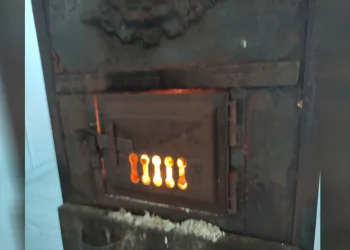 Bu köyde yaz kış soba yanıyor