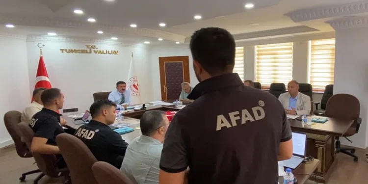 Tunceli’de ‘Depreme Hazırlık ve Risk Azaltma Toplantısı’