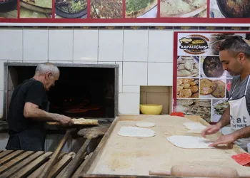 60 derecede ‘Ekmek’ parası mesaisi