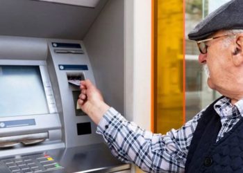 En düşük emekli maaşı 12 bin 500 lira oldu