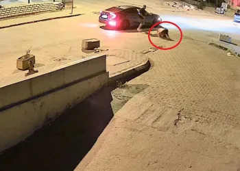 Bursa’da sevgilisini dakikalarca darp etti