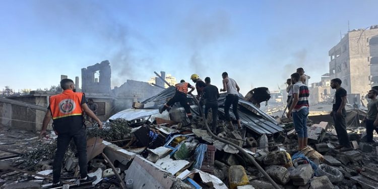 İsrail’den Batı Şeria’da camiye baskın