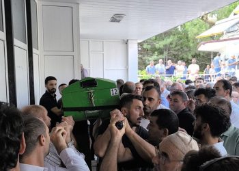 Bursa’da hayatını kaybeden 3 kişinin cenazesi toprağa verildi