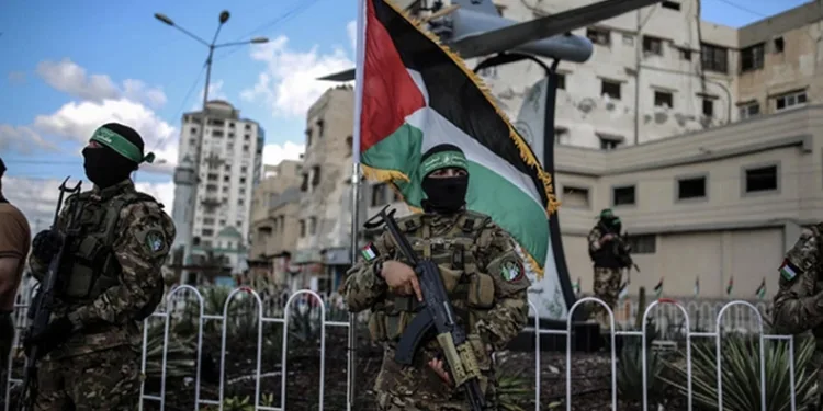 “Arabulucular hayal satıyor”