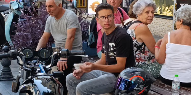 Kaza yaptırdı, olay yerinden kaçtı