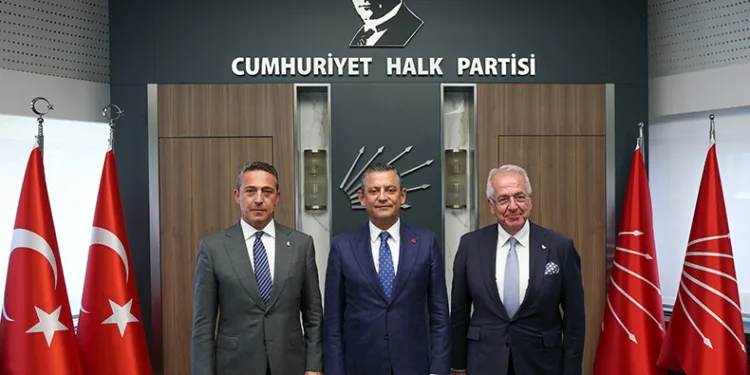 Özel ve Ali Koç görüşmesi