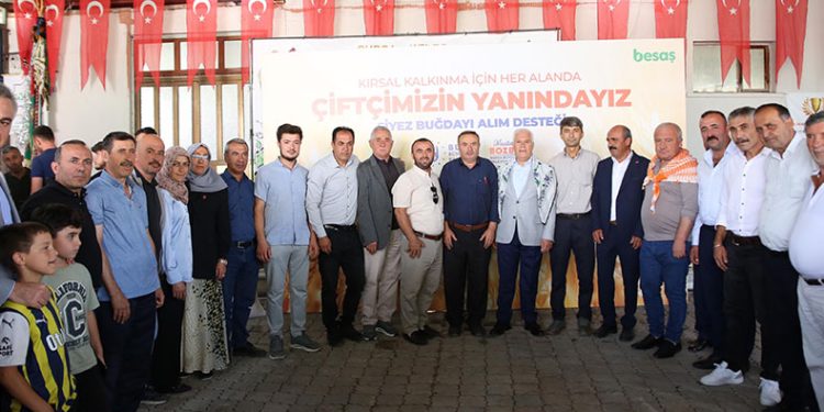 Büyükşehir ‘siyez buğdayı’ desteğiyle çiftçinin yanında