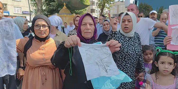 Sultangazi’de “toz” eylemi