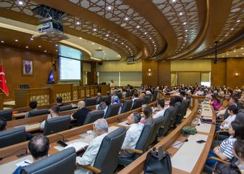 Belediye personeline ‘yapay zeka’ kullanımı eğitimi