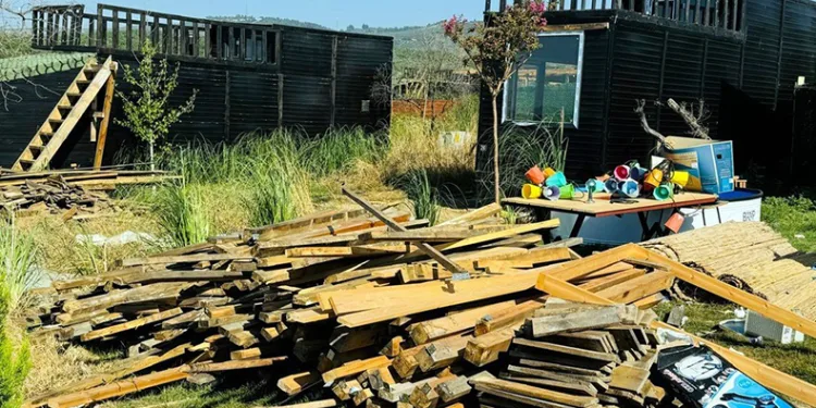 Tarım arazilerindeki Tiny House’lar yıkılıyor