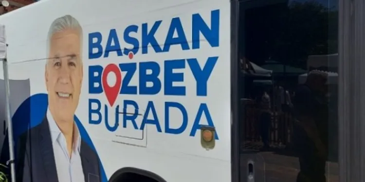 Başkan Bozbey makamını Orhaneli’ye taşıdı