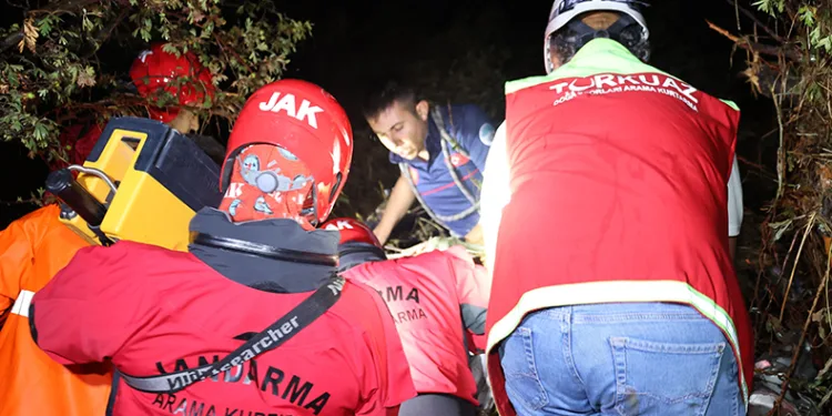 Kayseri’deki selde 40 kişi kurtarıldı