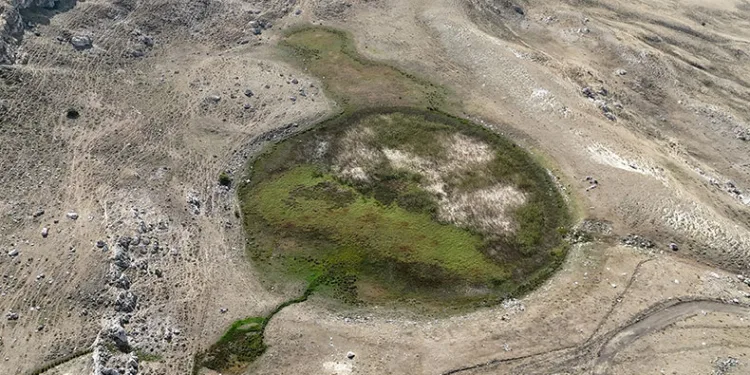 Hititler’den kalan 3 bin 500 yıllık göl kurudu