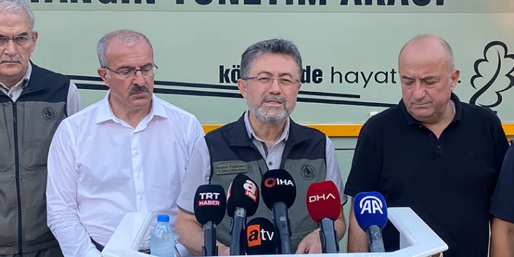 “Yangın 7 kilometrelik hat oluşturdu”