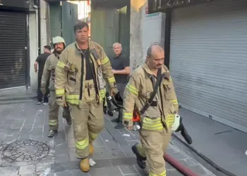 Tarihi Kapalıçarşı’da korkutan yangın