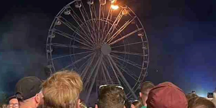 Müzik festivalinde dönme dolap yandı