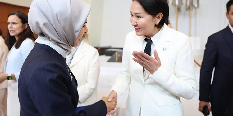 “Kadına yönelik şiddetle mücadelemizi sürdürüyoruz”