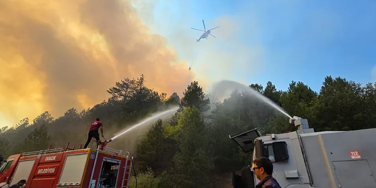 Karabük’teki orman yangınında 49 saat geride kaldı
