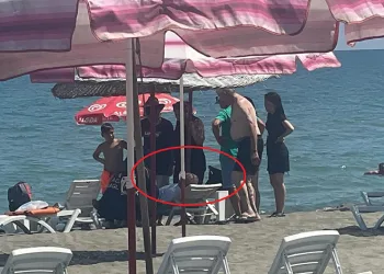 Yaşlı adam boğulma tehlikesi geçirdi