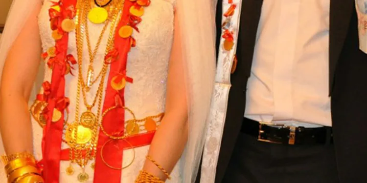 Takılar kime takıldıysa onun olacak