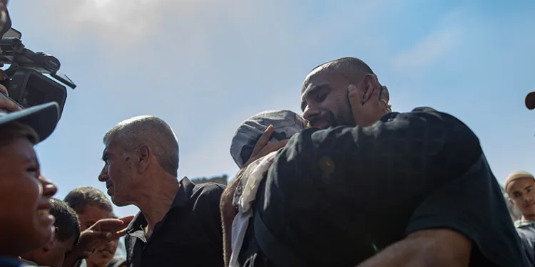 25 Filistinli serbest bırakıldı