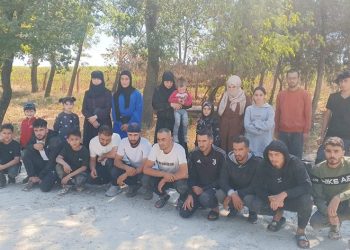 Edirne’de 28 düzensiz göçmen yakalandı