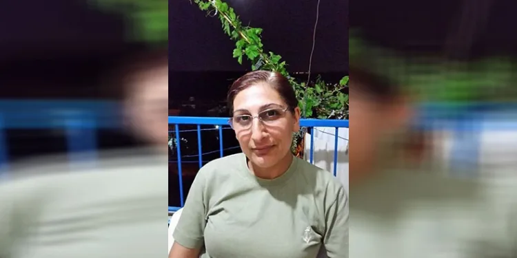 Üçüncü kattan düşen kadın hayatını kaybetti