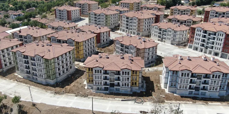 Elazığ’da 404 konutta sona gelindi