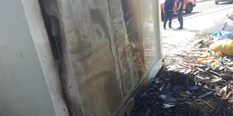 Antakya’da konteyner yangını