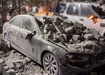 Rusya’dan Ukrayna’ya hava saldırısı