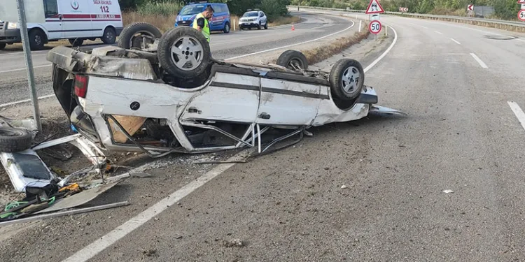 Kontrolden çıkan otomobil takla attı